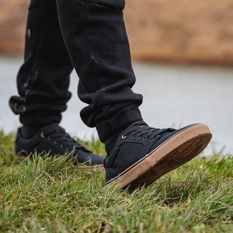 Fox Black Canvas Shoes